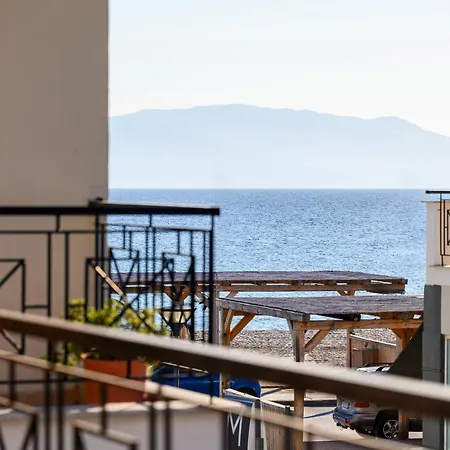 Ikies Luxury Apartment *