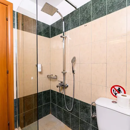 Ikies Luxury * Ofrínion