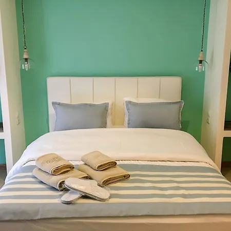 Apartment Ikies Luxury Ofrinion