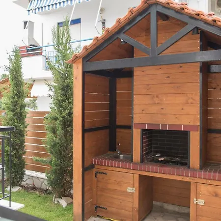 Apartment Ikies Luxury Ofrinion